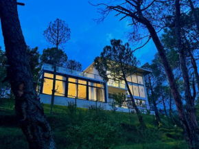 Sukoon Villa - Serene Luxury Near Almora Hills